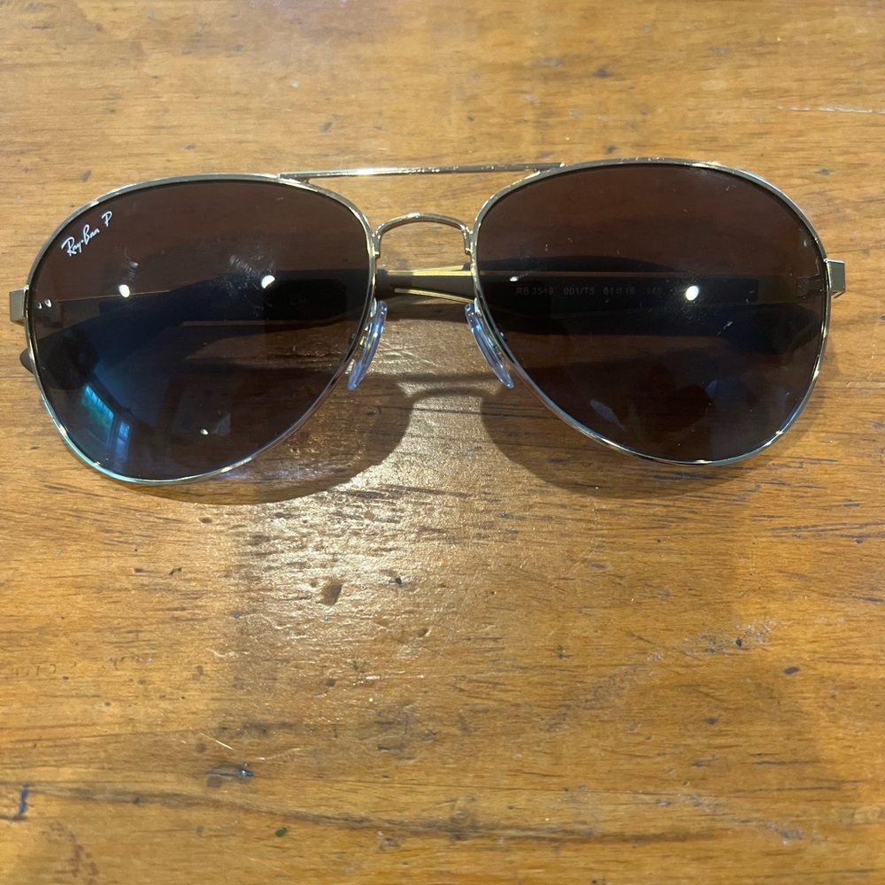 Ray-Ban Gold Frame Aviator Sunglasses